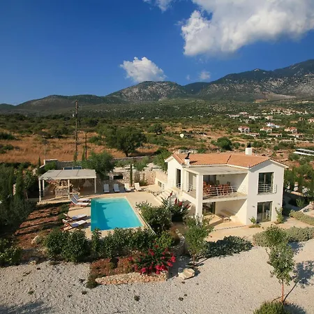 Villa Linatela Ideales Mousata